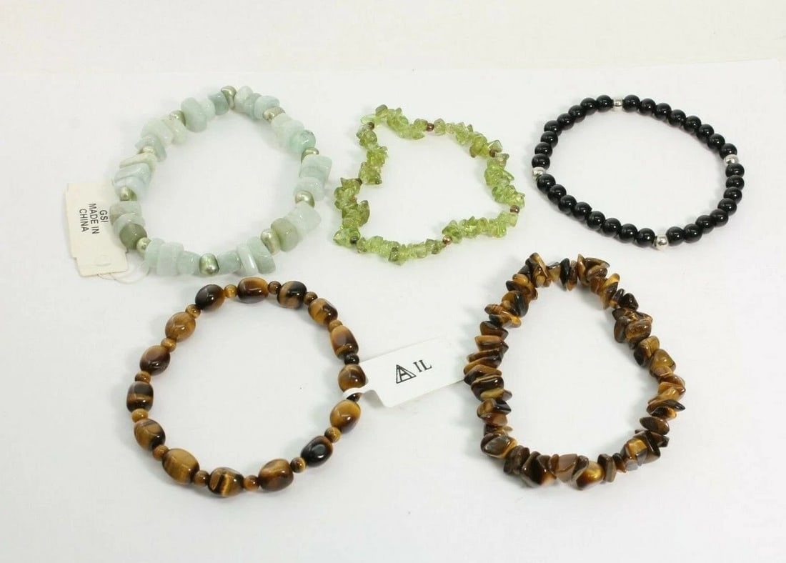 LOT OF 5 TIGERS EYE JADE ONYX BEADED BRACELETS SIZE 6 1/2" - 7" FREE SHIPPING!!!: LOT OF 5 TIGERS EYE JADE ONYX BEADED BRACELETS SIZE 6 1/2" - 7" FREE SHIPPING!!! Description Lot of 5 Tigers Eye, Jade, Onyx Beaded Bracelet Nice gemstone bracelets in great condition. May show signs