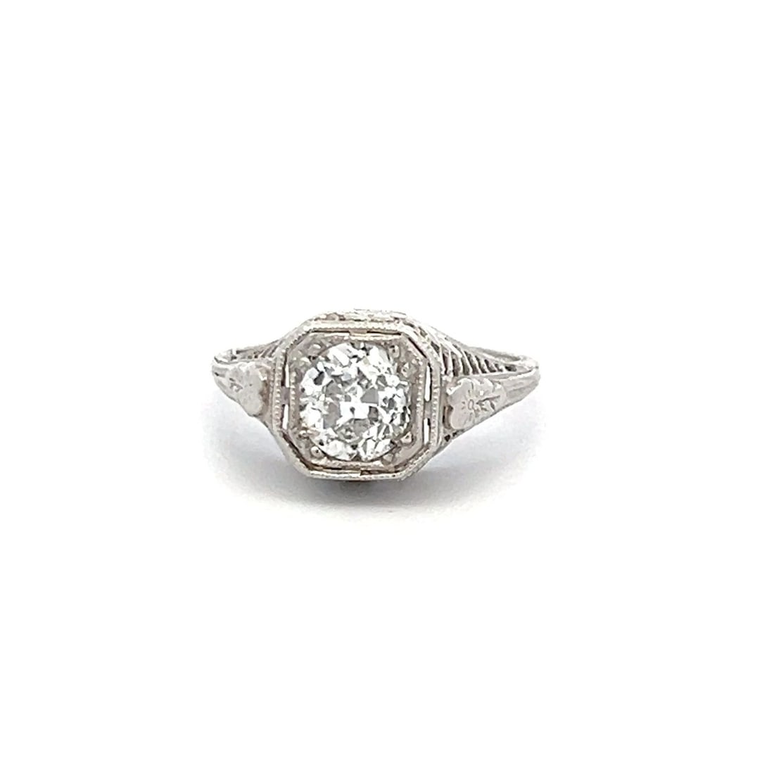 0.92 CARAT OLD EUROPEAN H-I1 CUT DIAMOND PLATINUM ENGAGEMENT RING (1 of 2)