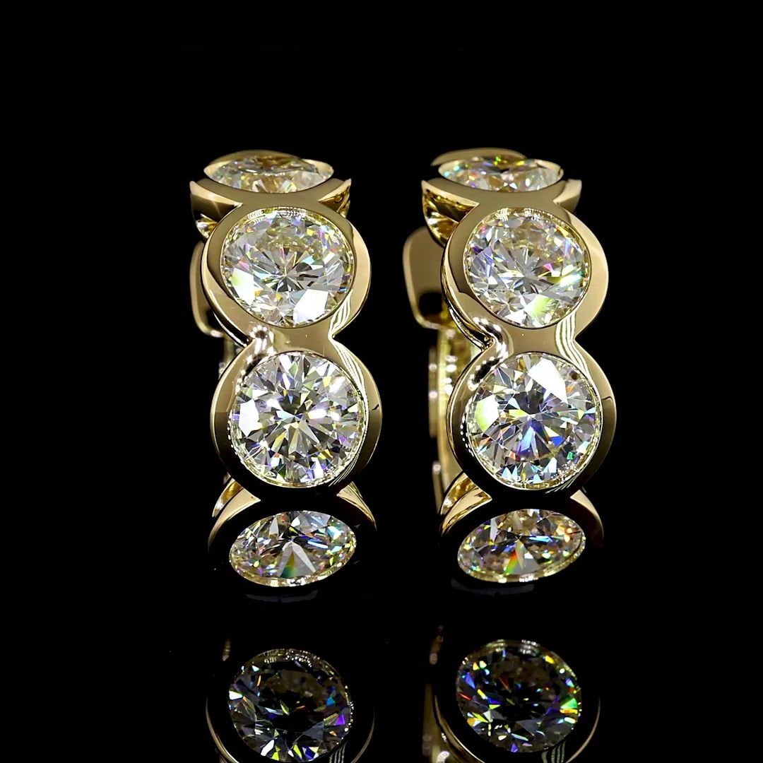 LAB-GROWN 3.39 CARAT ROUND E-VS DIAMOND 14K YELLOW GOLD HUGGIES EARRINGS (1 of 2)