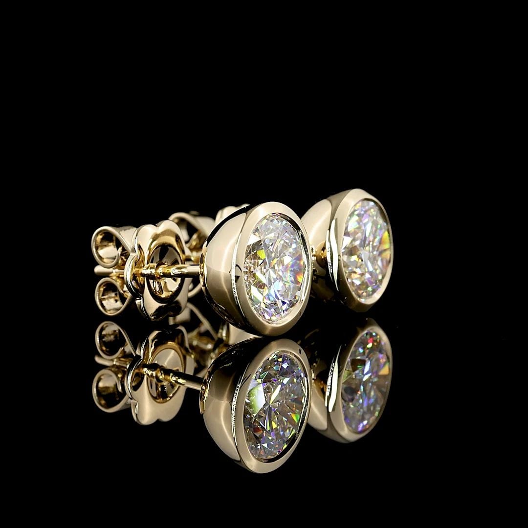 LAB-GROWN 3.03 CARAT ROUND E-VVS2 DIAMOND 14K YELLOW GOLD STUDS EARRINGS (1 of 2)