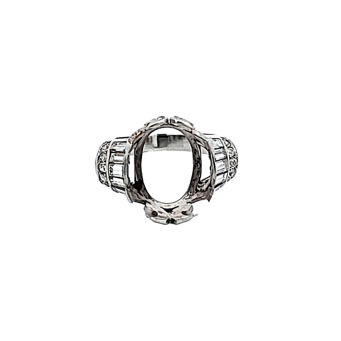 0.70 CARAT RADIANT CUT G-VS DIAMOND PLATINUM SEMI MOUNT RING (1 of 2)