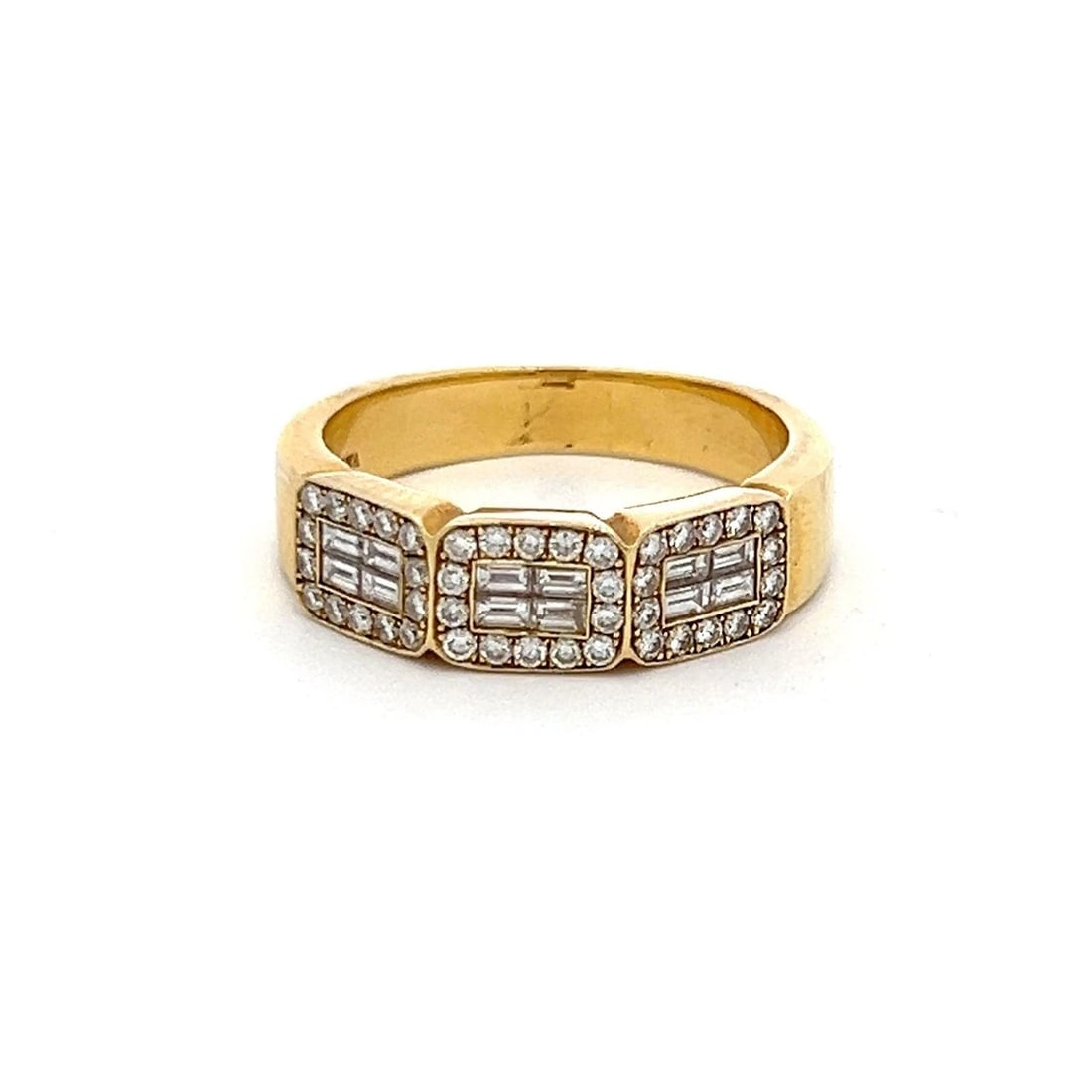 0.78 CARAT ROUND BRILLIANT AND EMERALD CUT DIAMOND 18K YELLOW GOLD BAND RING (1 of 2)