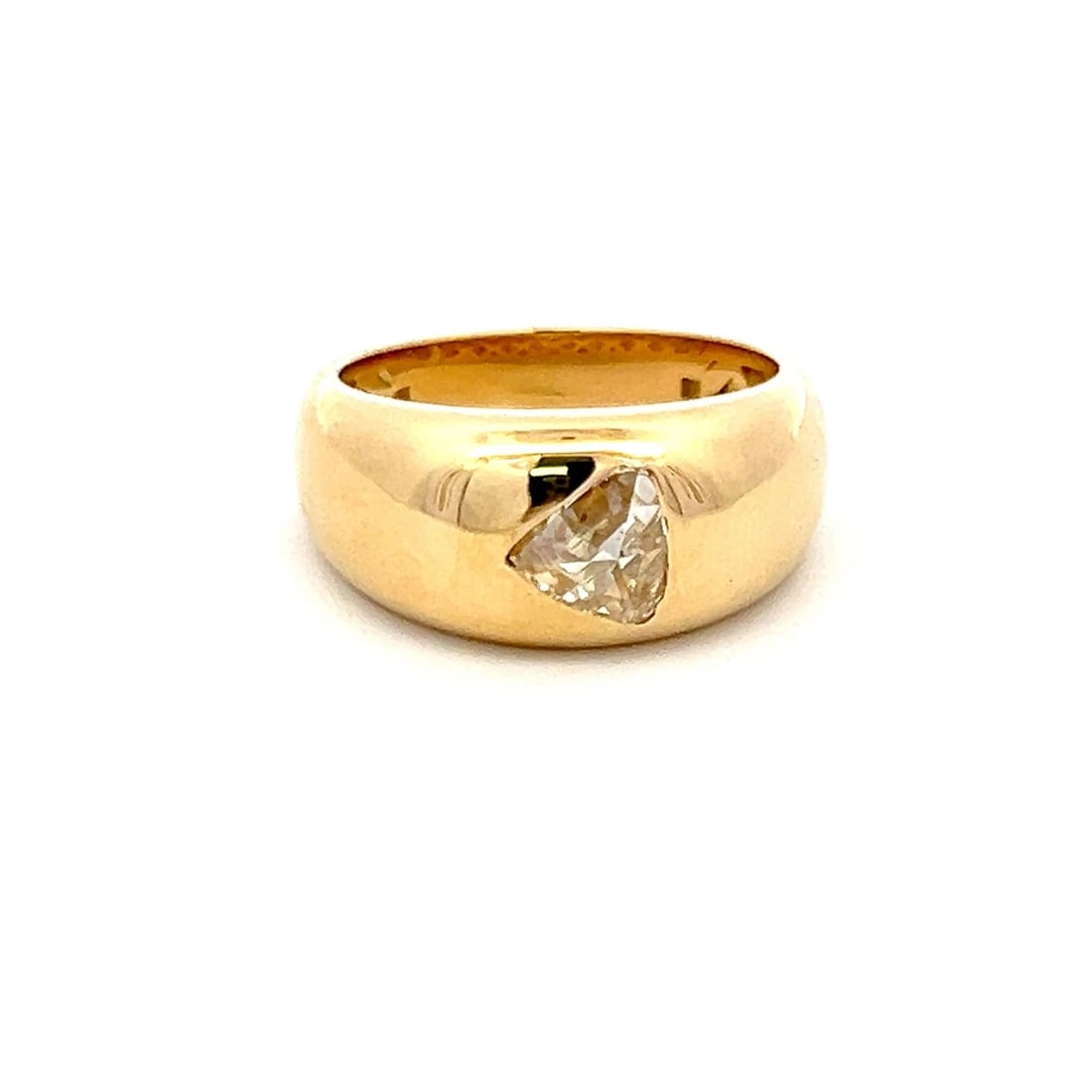 0.45 CARAT TRIANGULAR SHAPE DIAMOND 18K YELLOW GOLD ENGAGEMENT RING (1 of 2)