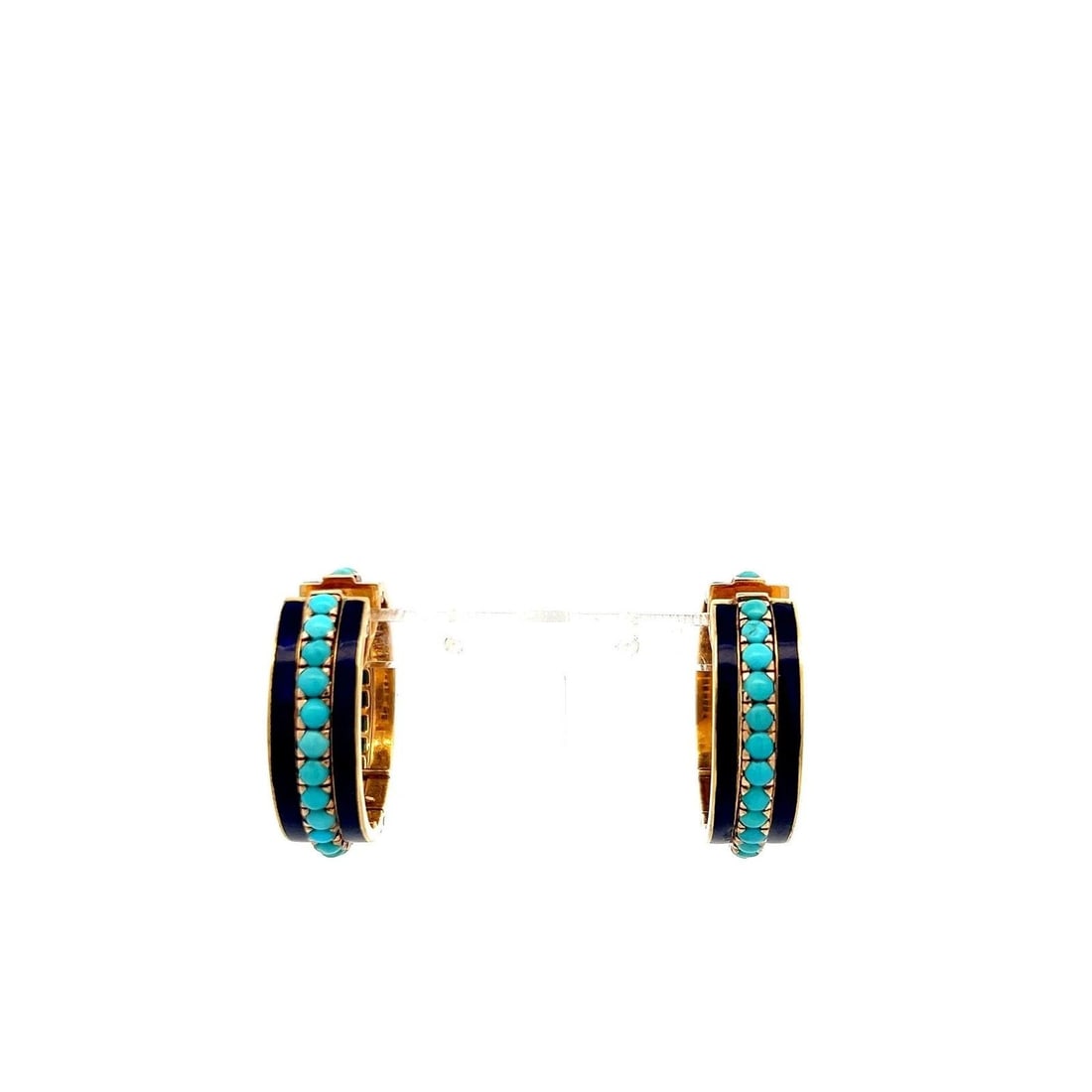 VINTAGE TURQUOISE AND ENAMEL 18 KARAT YELLOW GOLD HOOP EARRINGS: VINTAGE TURQUOISE AND ENAMEL 18 KARAT YELLOW GOLD HOOP EARRINGS PRODUCT DESCRIPTION Title: 18 Karat Yellow Gold Hoop Earrings Style: Hoop Metal: 18 Karat Yellow Gold Dimension: 1.05*0.30*1.08IN Weight