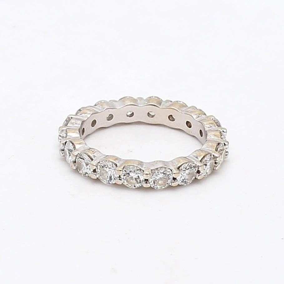 1.80 CARAT ROUND BRILLIANT I SI1 DIAMOND 18 KARAT WHITE GOLD ETERNITY BAND RING (1 of 2)