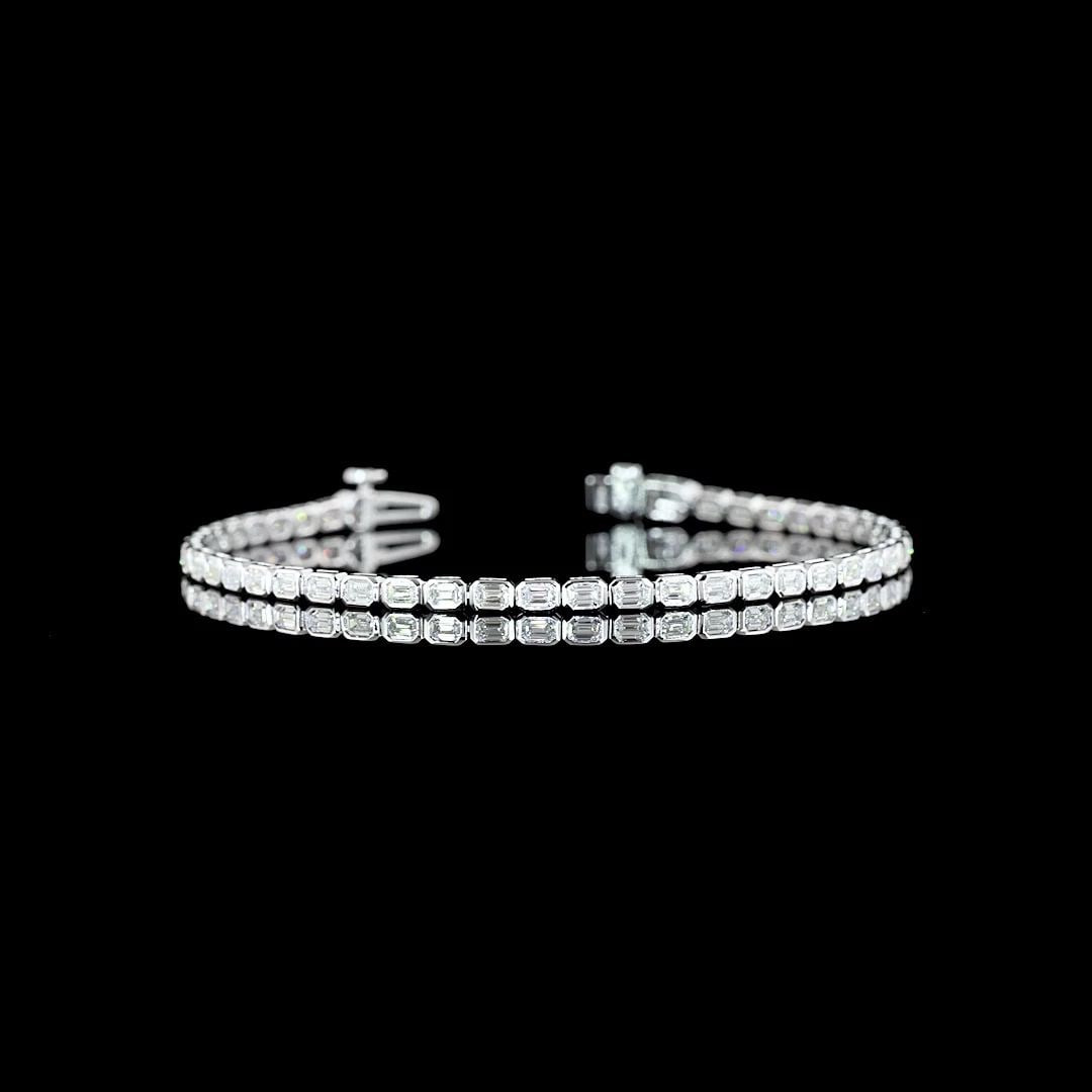 LAB-GROWN 2.42 CARAT EMERALD E-VS DIAMOND 14K WHITE GOLD TENNIS BRACELET (1 of 2)