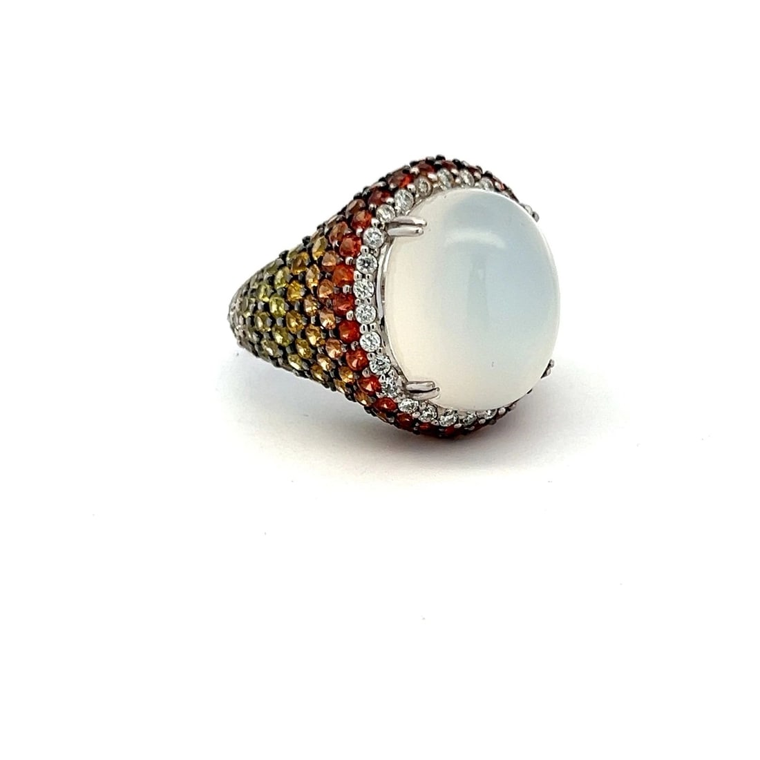 5.81 CARAT SAPPHIRE 0.43 CARAT DIAMOND 18K WHITE GOLD COCKTAIL RING: 5.81 CARAT SAPPHIRE 0.43 CARAT DIAMOND 18K WHITE GOLD COCKTAIL RING 5.81 Carat Sapphire 0.43 Carat Diamond 18 Karat White Gold Cocktail Ring 18k 5.81 Carat Saph Engagement Ring Details Department Unis