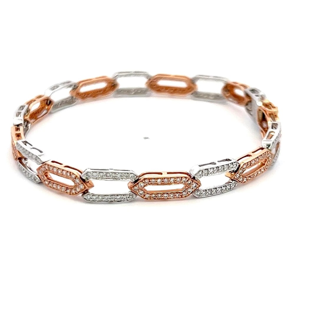 1.39 CARAT ROUND BRILLIANT G VS2 DIAMOND 14K TWO TONE GOLD LINK BRACELET: 1.39 CARAT ROUND BRILLIANT G VS2 DIAMOND 14K TWO TONE GOLD LINK BRACELET 1.39 Carat Round Brilliant G VS2 Diamond 14 Karat Two Tone Gold Link Bracelet 14k Multi-Tone Gold Details Department Unisex Adu