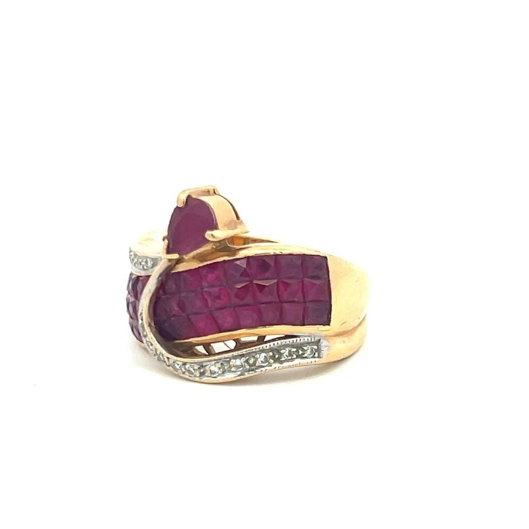 3.90 CARAT RUBY 0.10 CARAT ROUND BRILLIANT DIAMOND 18K YELLOW GOLD COCKTAIL RING (1 of 2)