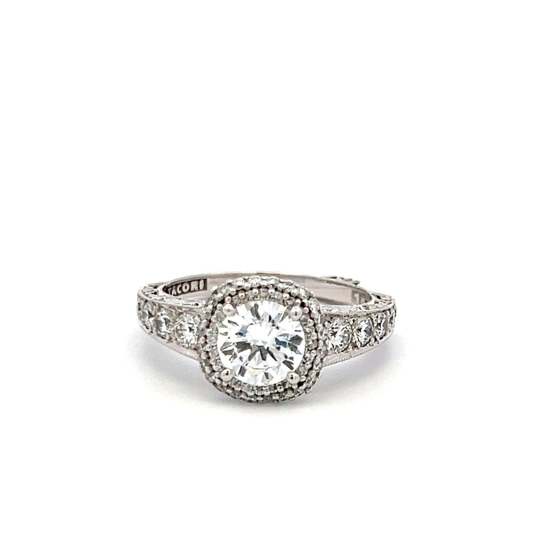 TACORI 1.00 CARAT CZ 0.84 CARAT ROUND BRILLIANT DIAMOND 18K WG SEMI MOUNT RING (1 of 2)