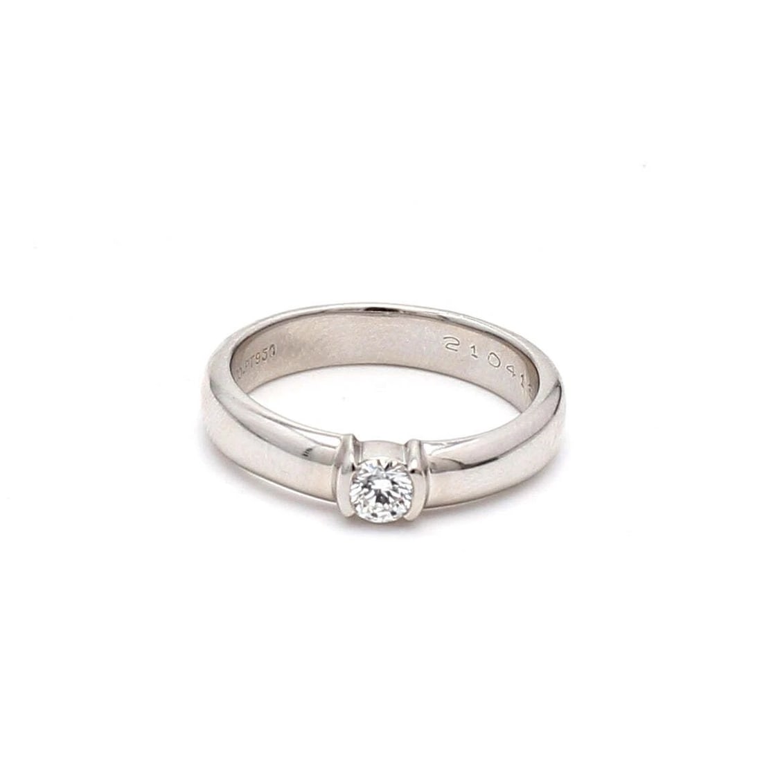 TIFFANY & CO. 0.21 CARAT ROUND BRILLIANT E VVS1 DIAMOND PLATINUM ENGAGEMENT RING (1 of 2)