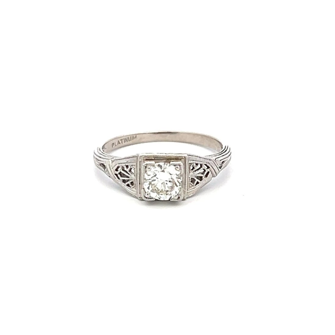 0.56 CARAT OLD EUROPEAN CUT H VS DIAMOND PLATINUM FILIGREE RING: 0.56 CARAT OLD EUROPEAN CUT H VS DIAMOND PLATINUM FILIGREE RING PRODUCT DESCRIPTION Title: 0.56 Carat Old European Cut H VS Diamond Platinum Filigree Ring Style: Filigree Metal: Platinum Gemstone 1: 0
