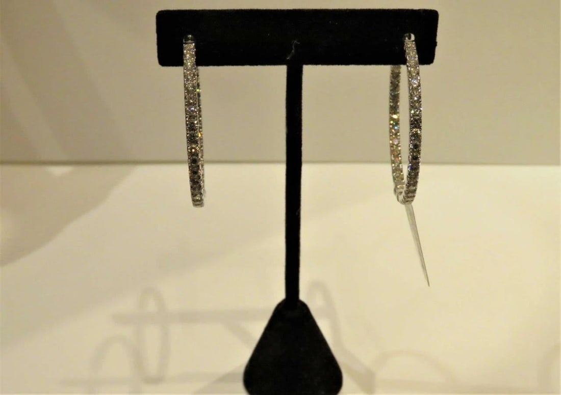 14KT GOLD RARE GORGEOUS 5CT DIAMOND HOOP EARRINGS (1 of 2)