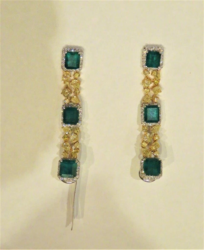 18KT GOLD GLITTERING YELLOW DIAMOND EMERALD EARRINGS (1 of 1)