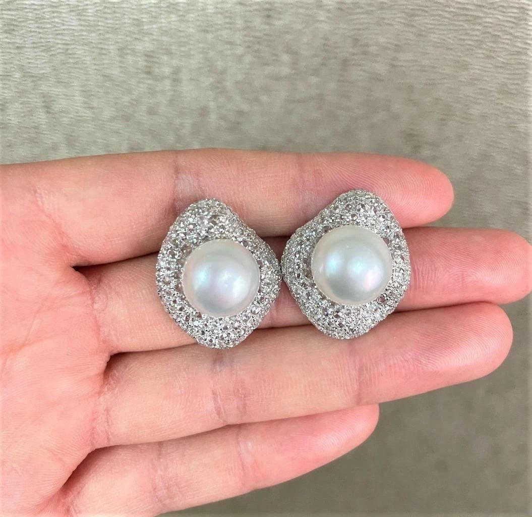 18KT SOUTH SEA PEARL GLITTERING DIAMOND ROSE CUT EARRINGS (1 of 2)