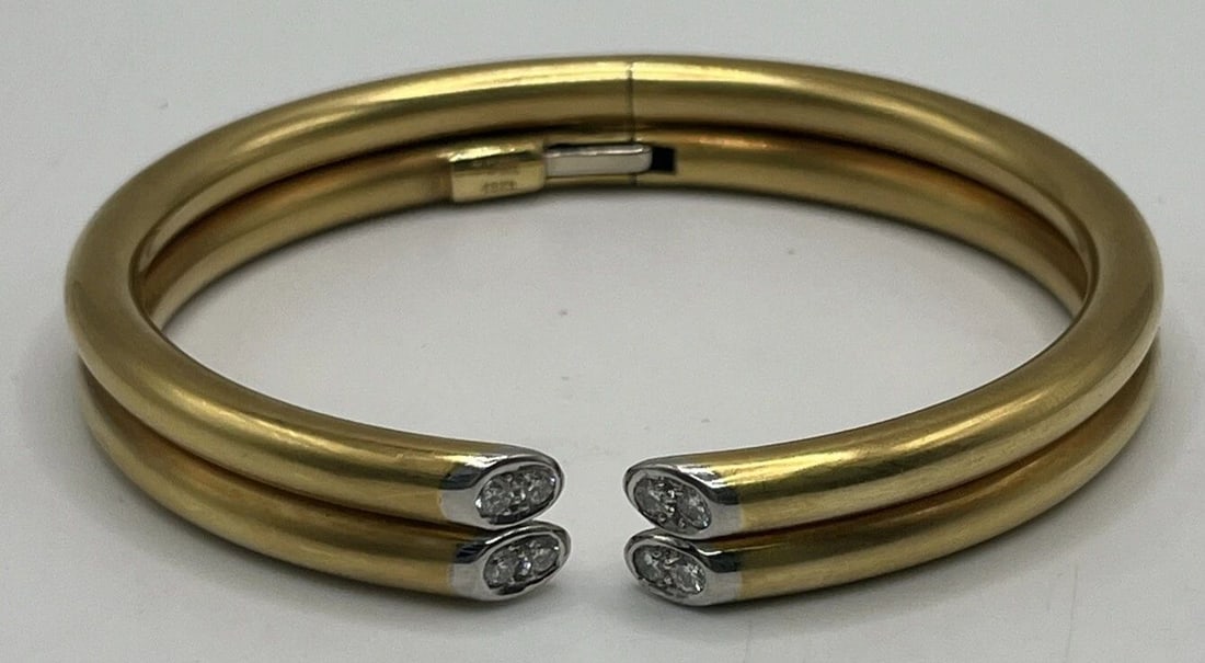 CHARLES TURI 18K YELLOW GOLD & DIAMOND BANGLE BRACELET (1 of 2)