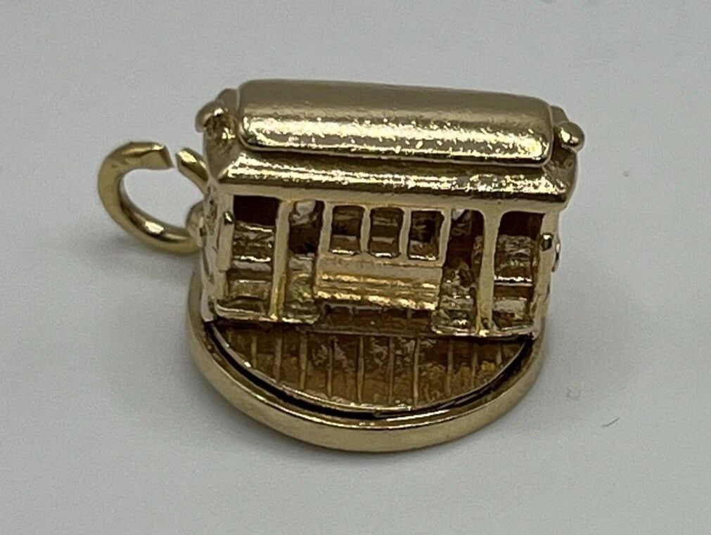 14KT YELLOW GOLD TRAIN CAR CHARM (1 of 2)
