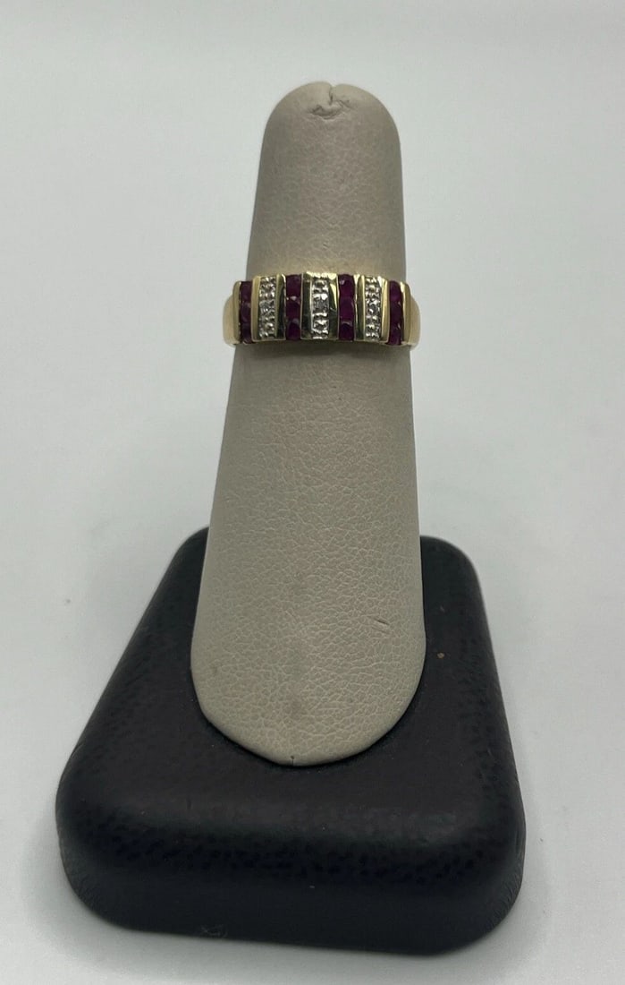 14K YELLOW GOLD, DIAMOND & RUBY RING SIZE 7 (1 of 2)