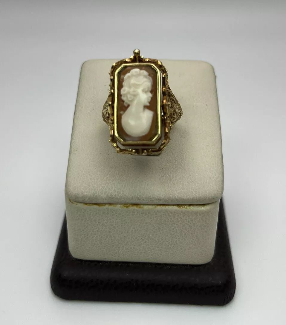 VINTAGE 14K CAMEO RING WITH SPINNER TO ONYX STONE - SIZE 4 (1 of 2)