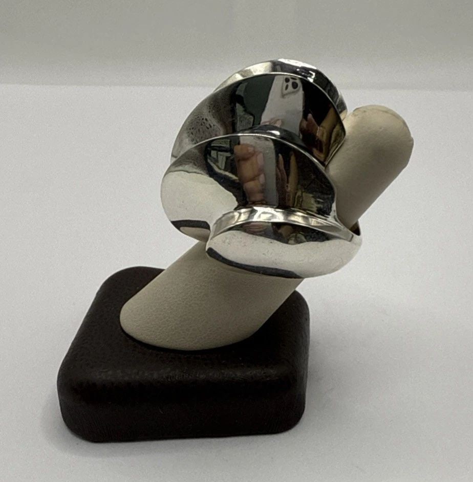 MIKAL JON BAYANIHAN MODERNIST STERLING SILVER RING SIZE 7.5/8 (1 of 2)