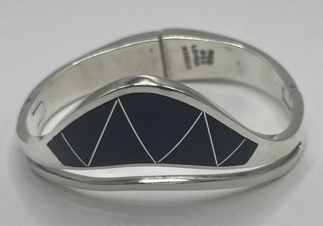 STERLING SILVER & ONYX INLAY CUFF BRACELET (1 of 1)