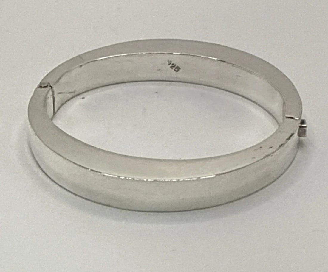STERLING SILVER THICK HINGED BANGLE BRACELET 42.4 GRAMS (1 of 2)