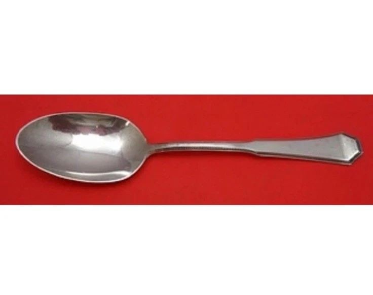 AMERICAN FEDERAL BY REED AND BARTON STERLING SILVER SERVING SPOON 8 1/2" (1 of 2)