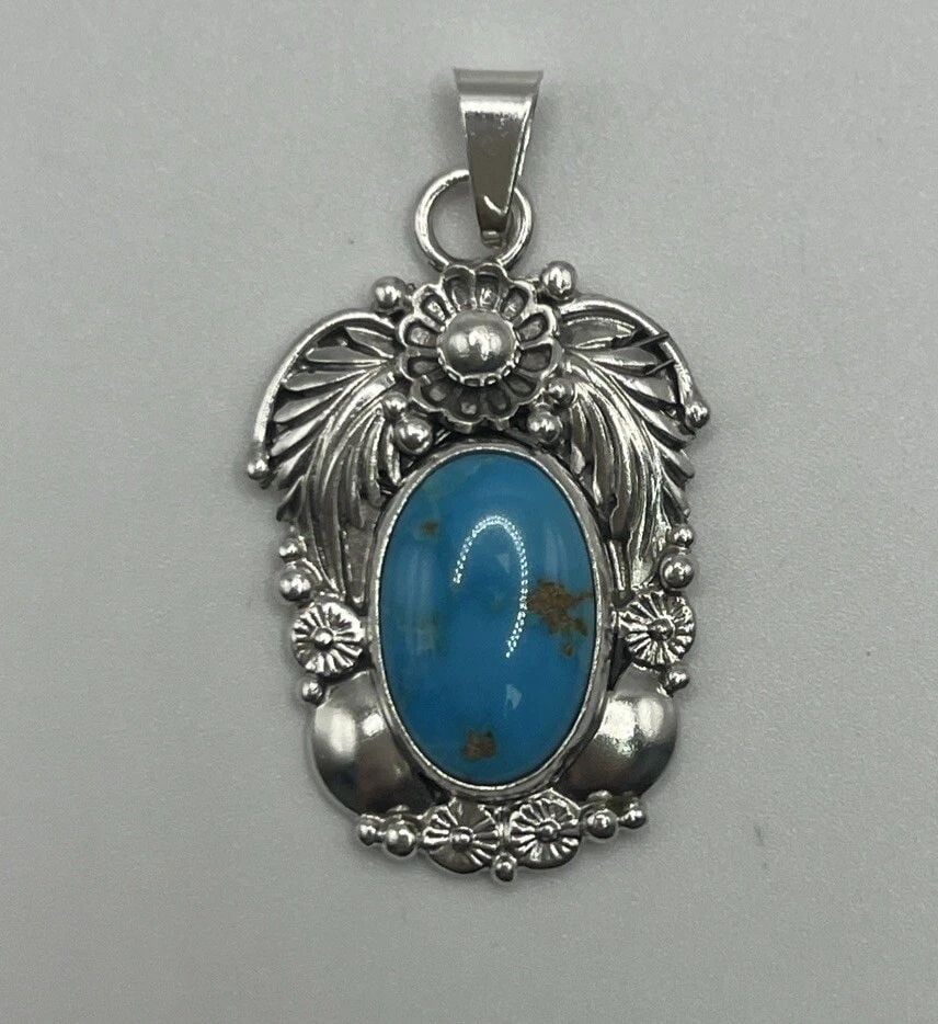 OLIVER SMITH STERLING SILVER & TURQUOISE PENDANT (1 of 2)