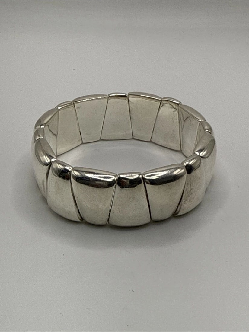 STERLING SILVER STRETCHY BRACLET 31.7 GRAMS (1 of 2)