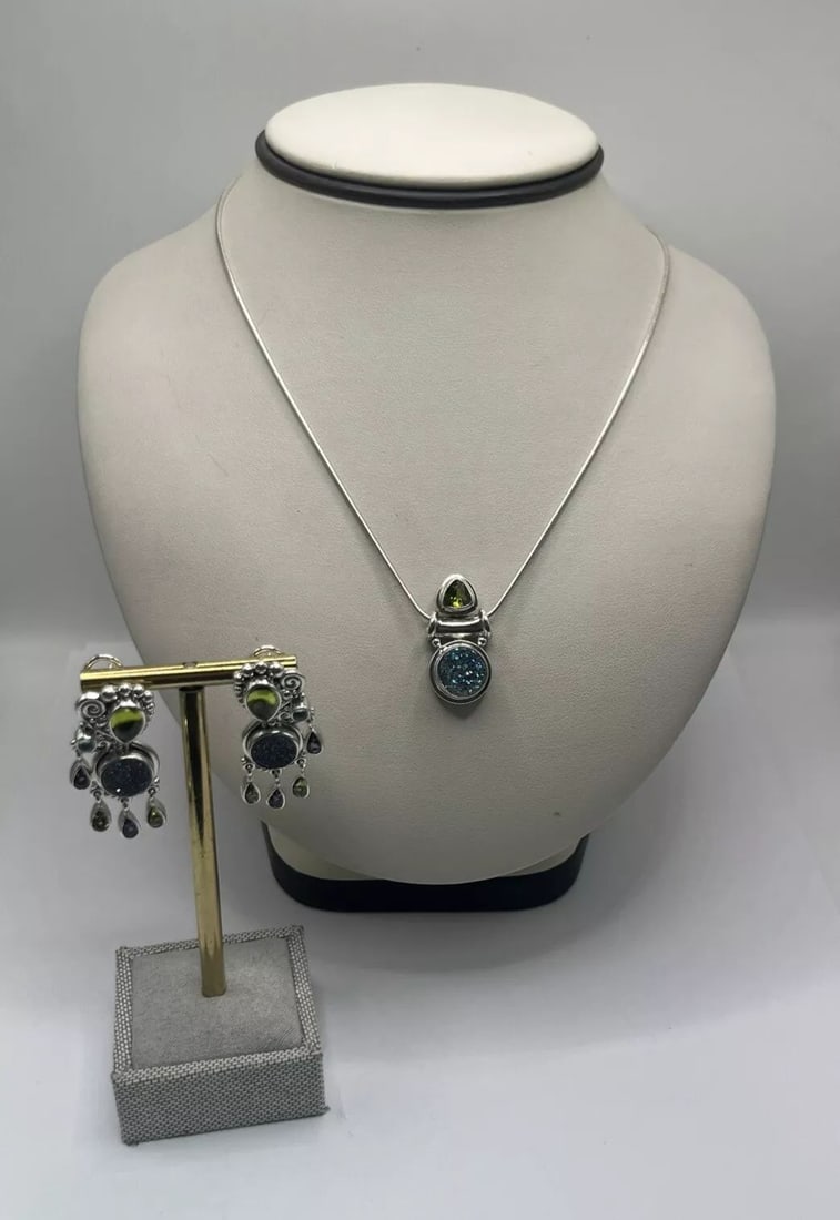 SAJEN 18" NECKLACE & EARRING SET WITH PERIDOT, LOLITE & APATITE (1 of 2)
