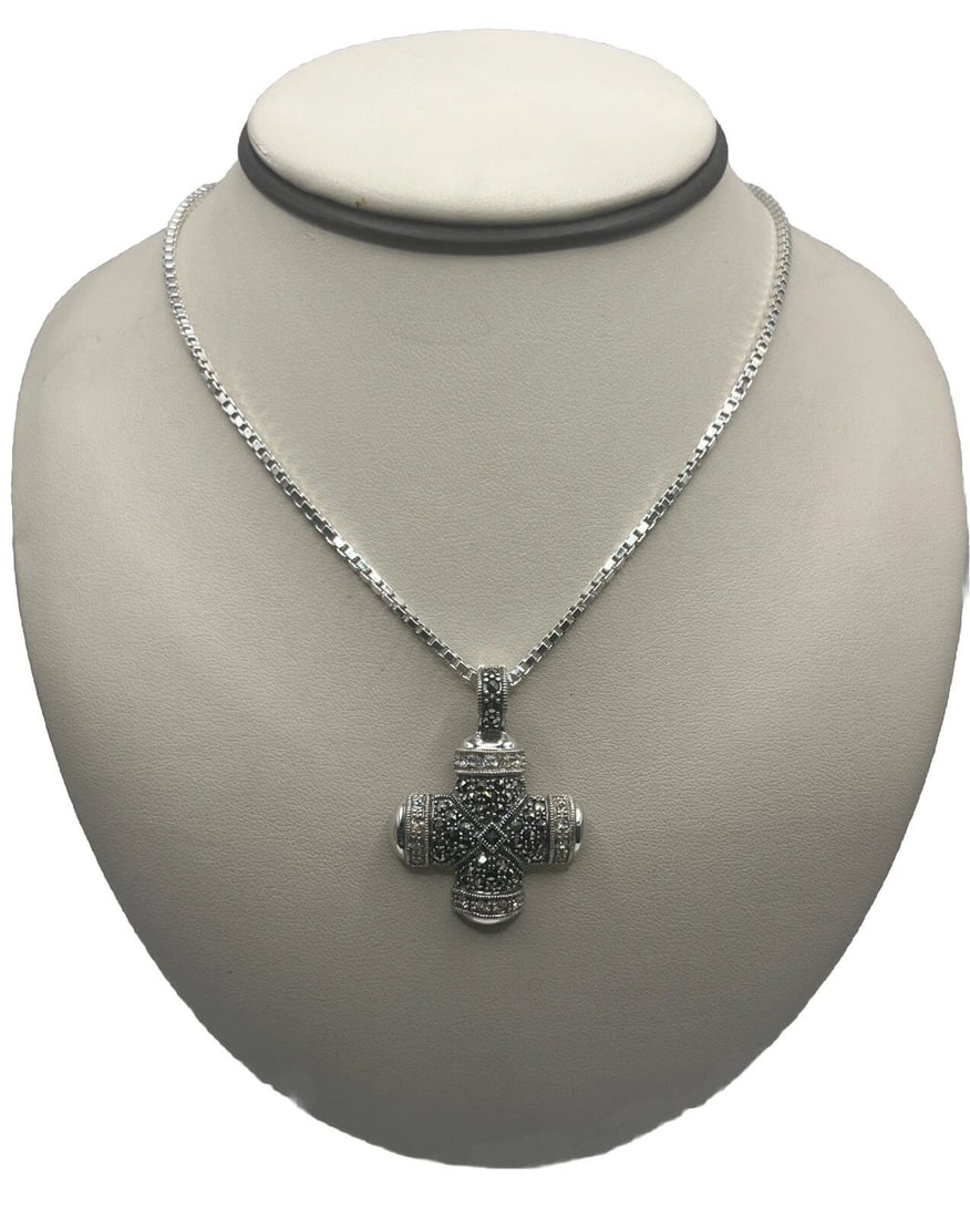 STERLING SILVER, MARCASITE & CZ CROSS NECKLACE 20?? BOX CHAIN (1 of 2)