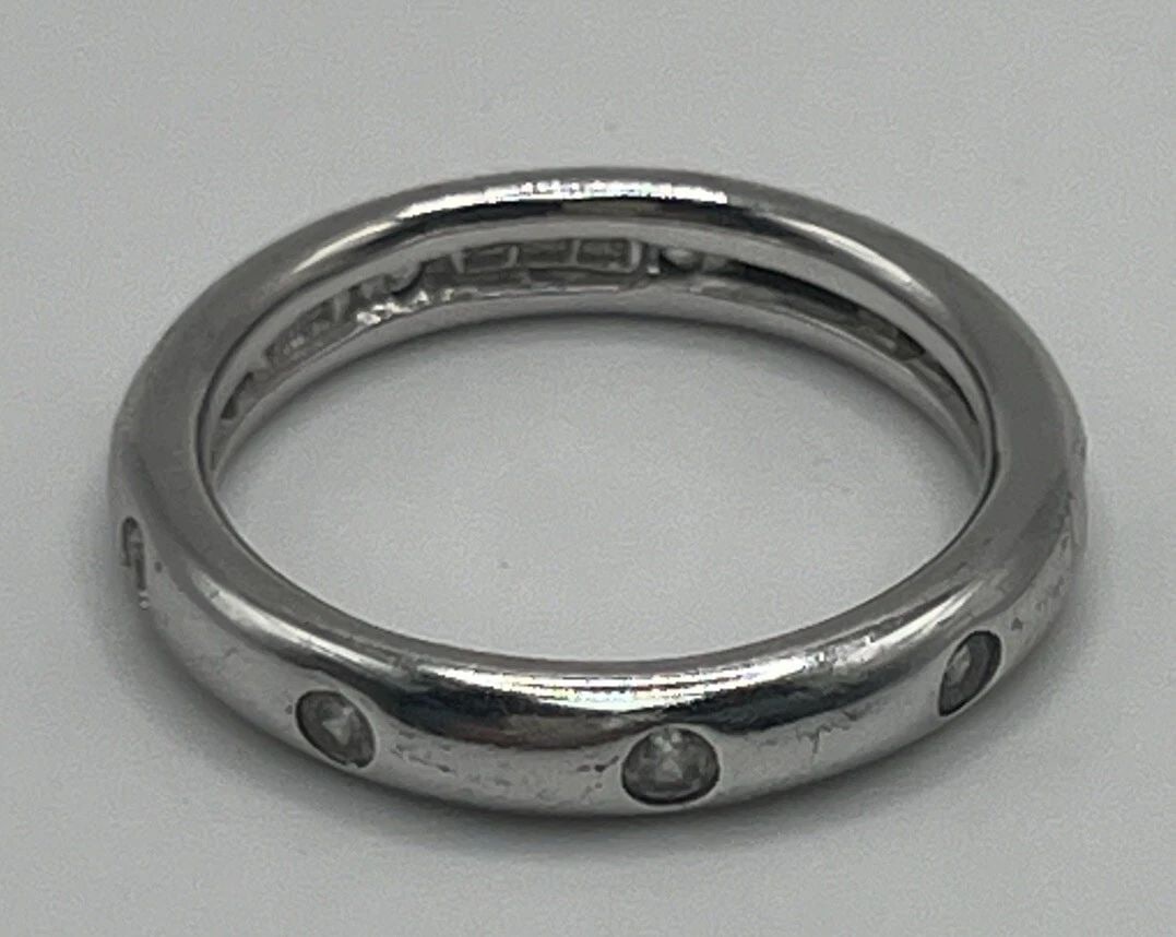 STERLING SILVER & CZ FULL ROUND WOMANS BRIDAL RING SIZE 7 (1 of 2)