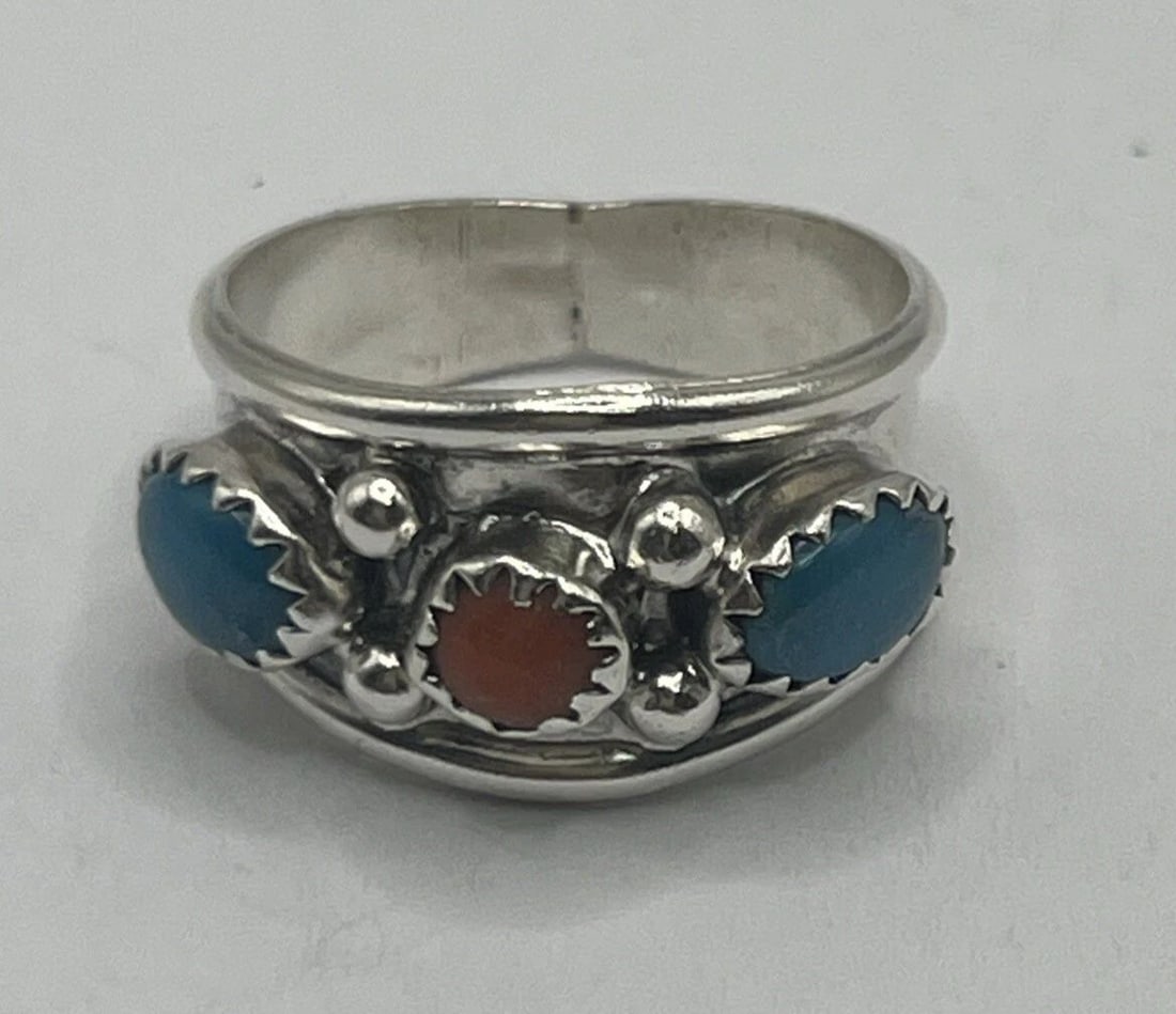 STERLING SILVER WITH TURQUOISE & CORAL STONES RING SIZE 7.25 (1 of 2)