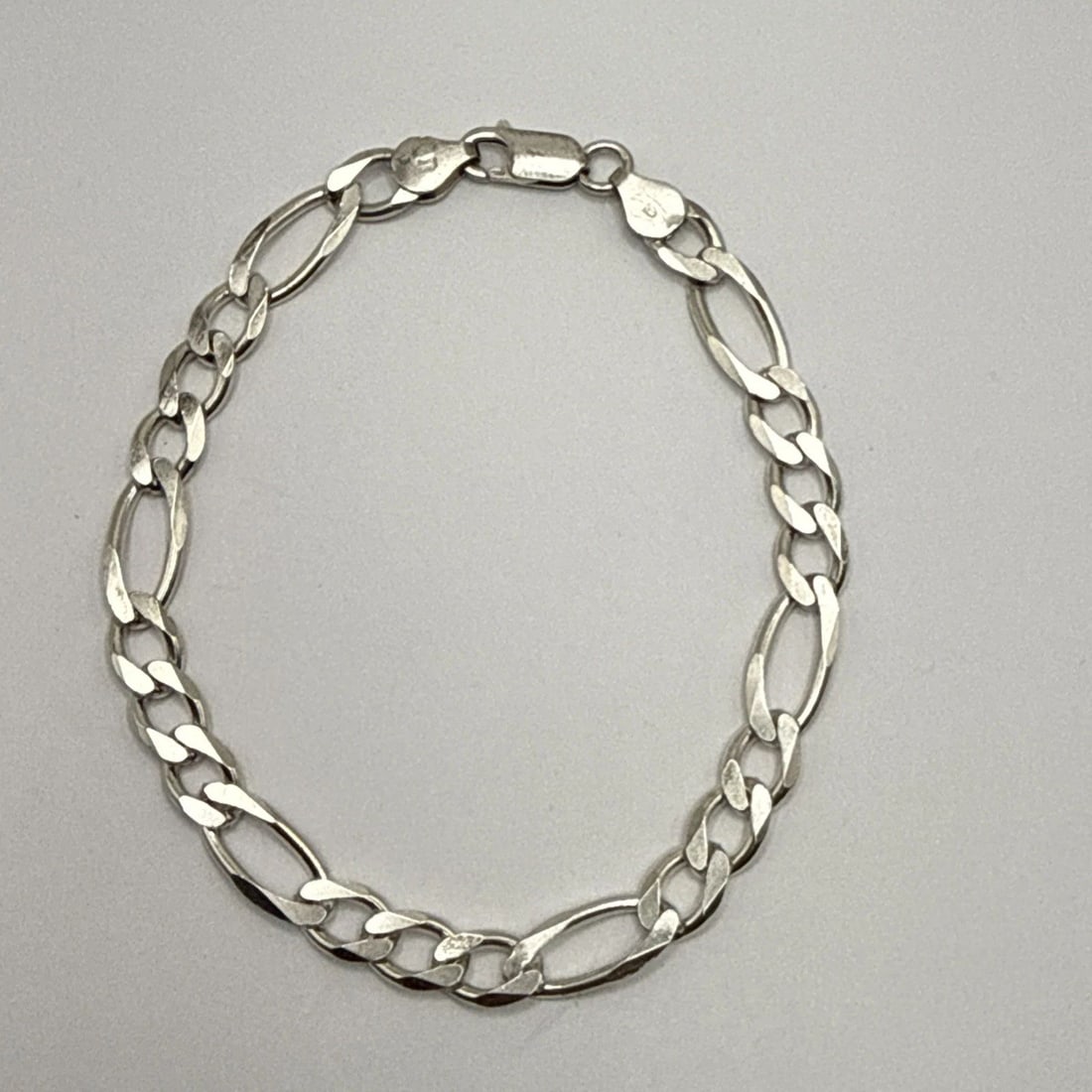 9" STERLING SILVER FIGARO BRACELET 13.7 GRAMS (1 of 2)