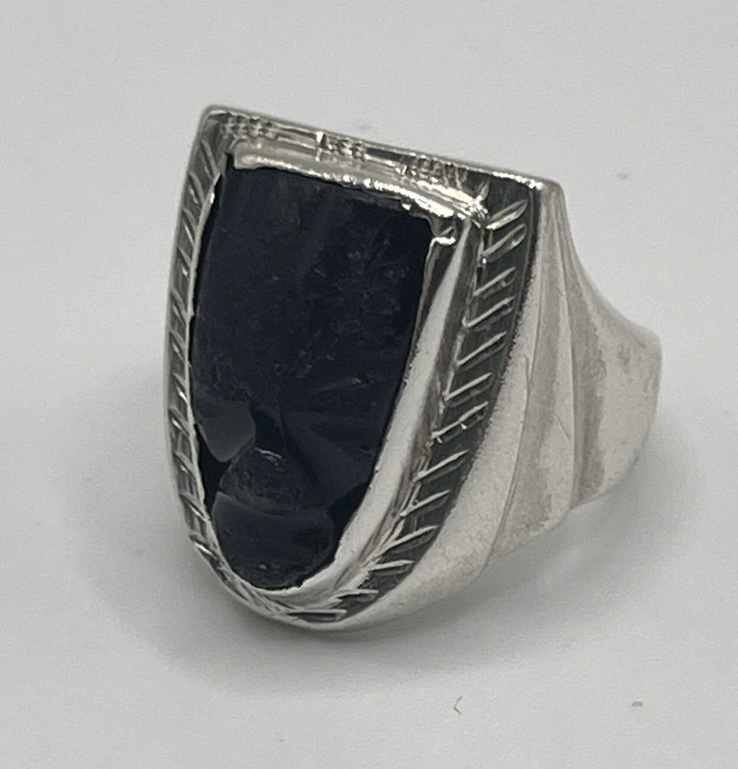 STERLING SILVER BLACK ONYX CARVED MASK RING 11.4 GRAMS SIZE 7.5 (1 of 2)