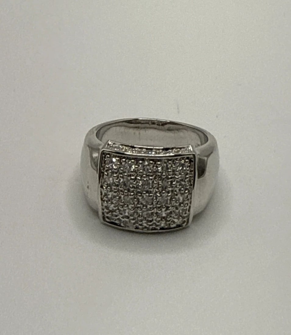 STERLING SILVER RING WITH COLORLESS STONES SIZE 9 (1 of 2)