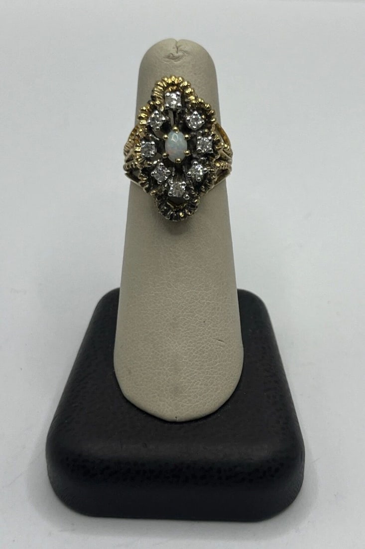 GOLD TONE STERLING SILVER RING WITH CZ & OPAL COLORED STONE SIZE 6.5 (1 of 2)