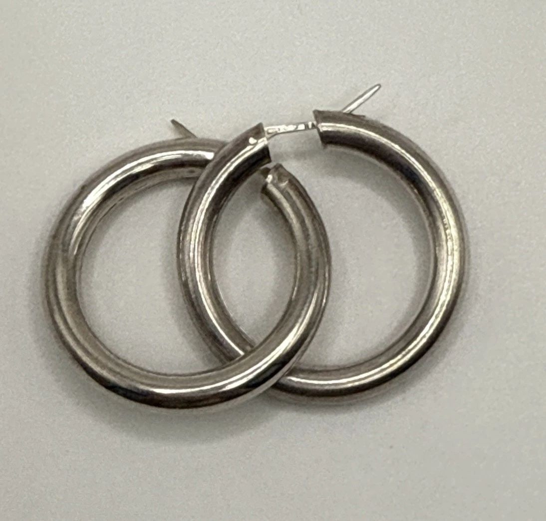 STERLING SILVER HOOP EARRINGS 9.9 GRAMS (1 of 2)