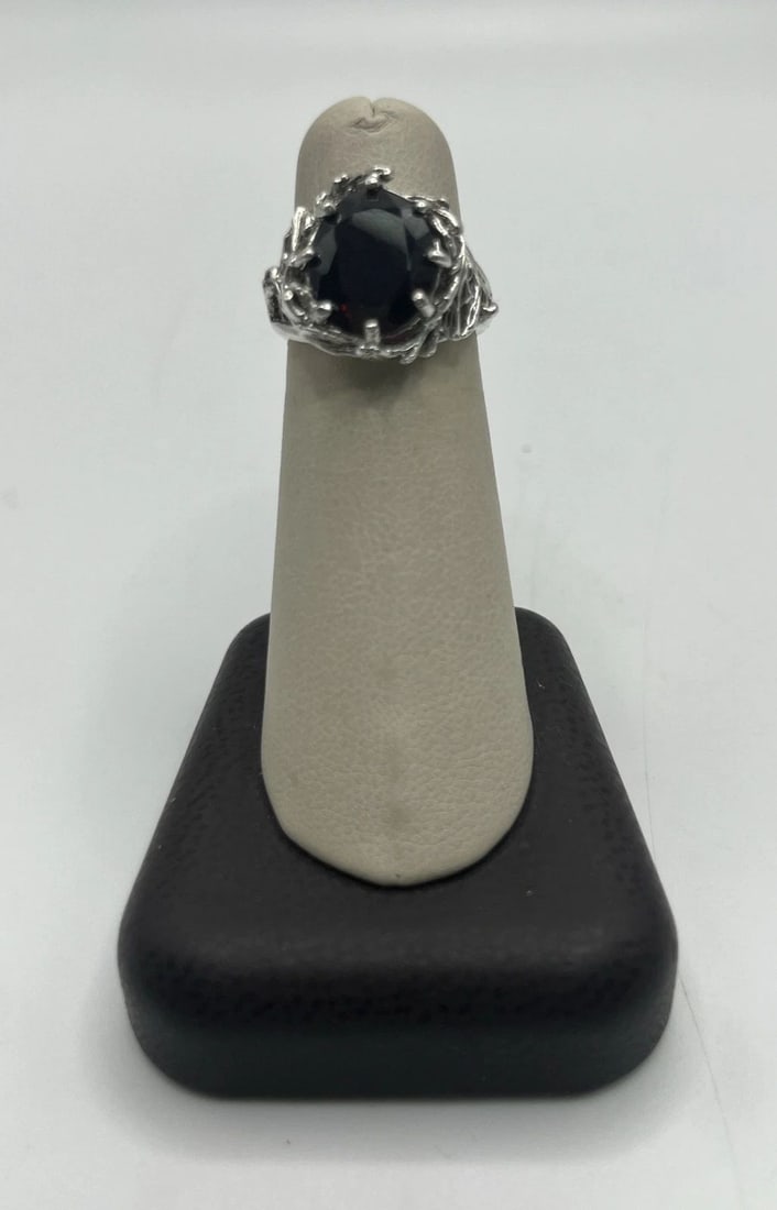 STERLING SILVER SIZE 5.75 RING WITH DEEP COLORED RED STONE (1 of 2)