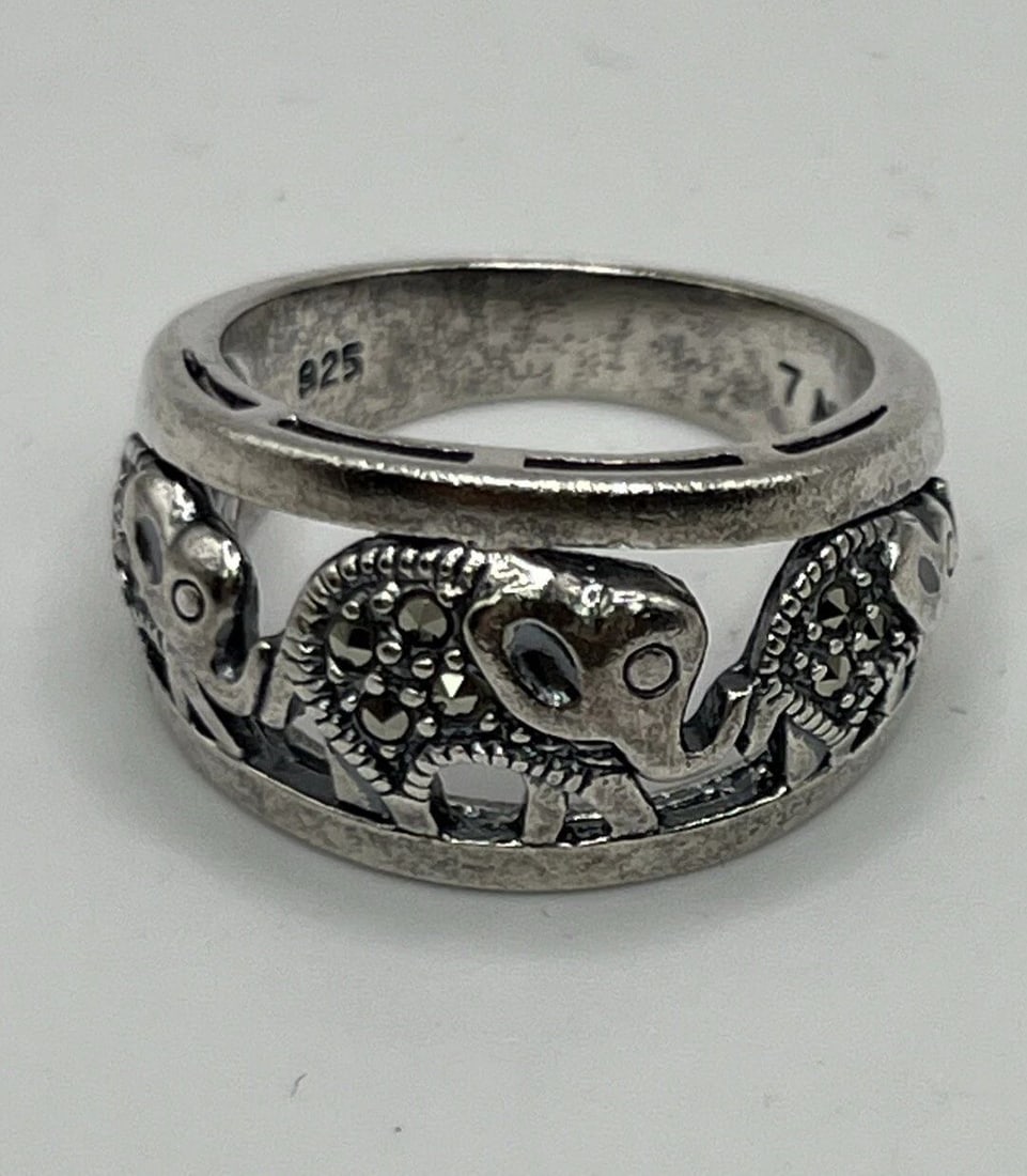 STERLING SILVER ELEPHANT FAMILY TRUNK UP MARCASITE BAND - RING SIZE 7 (1 of 2)