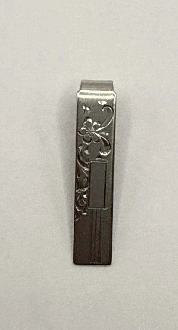 STERLING SILVER 5.1 GRAMS MARVEL TIE BAR (1 of 2)