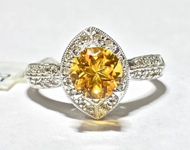 14K WHITE GOLD RING WITH CITRINE AND 0.27CTS OF DIAMONDS SIZE: 7 5.1G (1 of 2)