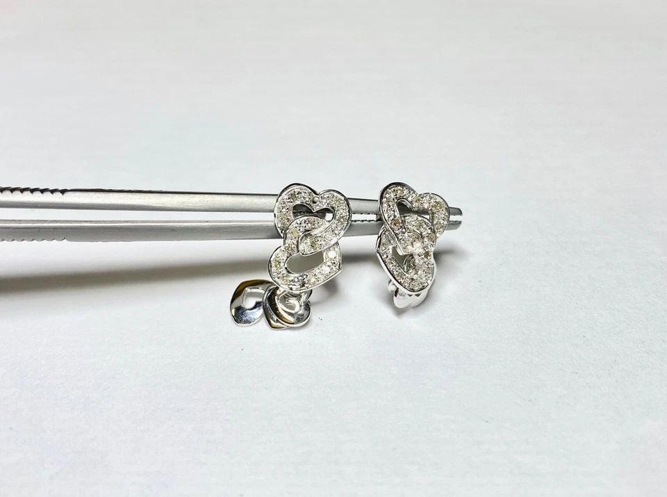 14K WHITE GOLD DANGLING HEART EARRINGS WITH 0.18CTS OF DIAMONDS 5G - 2
