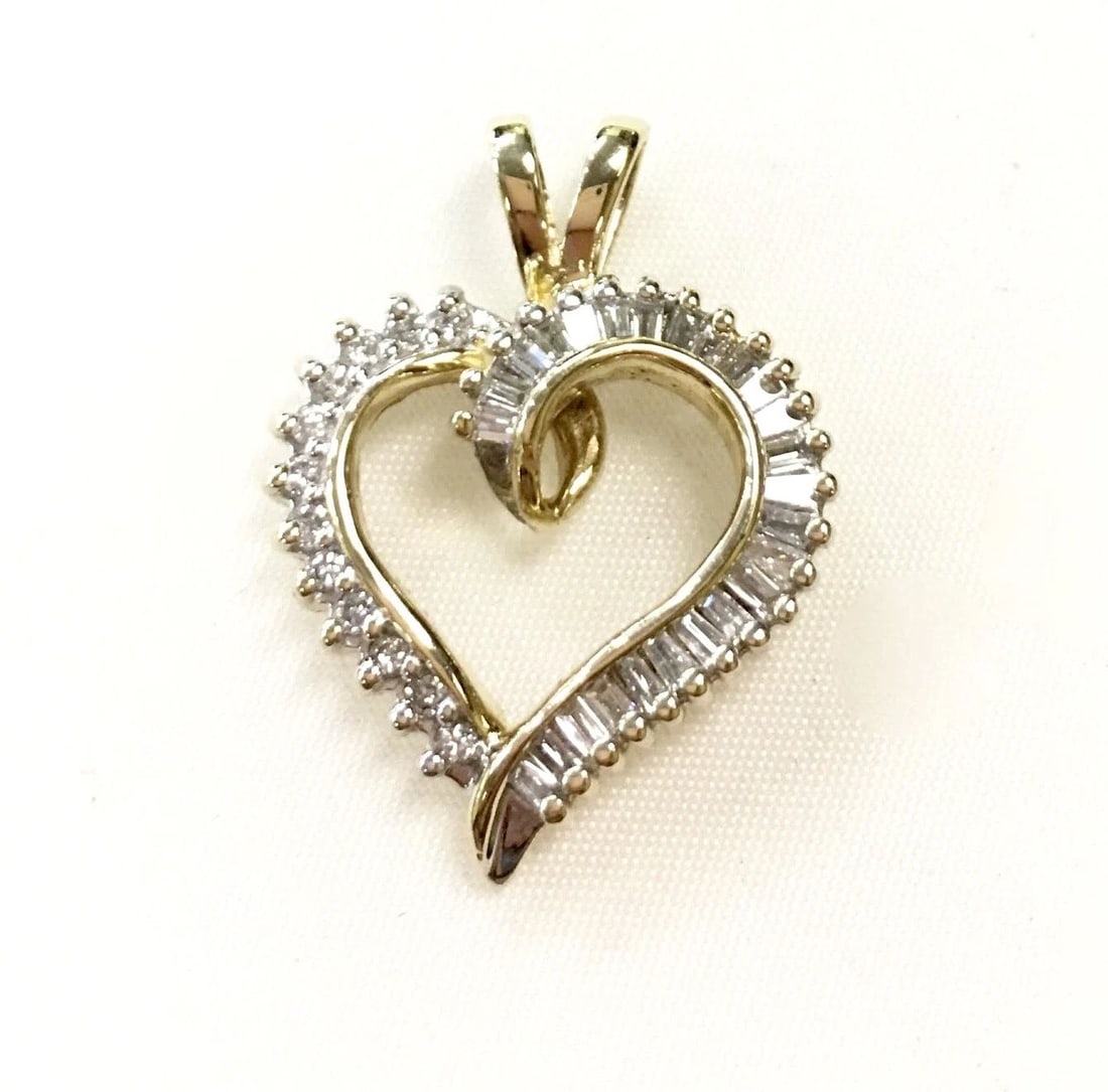 14K YELLOW GOLD HEART PENDANT WITH 0.50CTS OF DIAMONDS 3.2G (1 of 2)