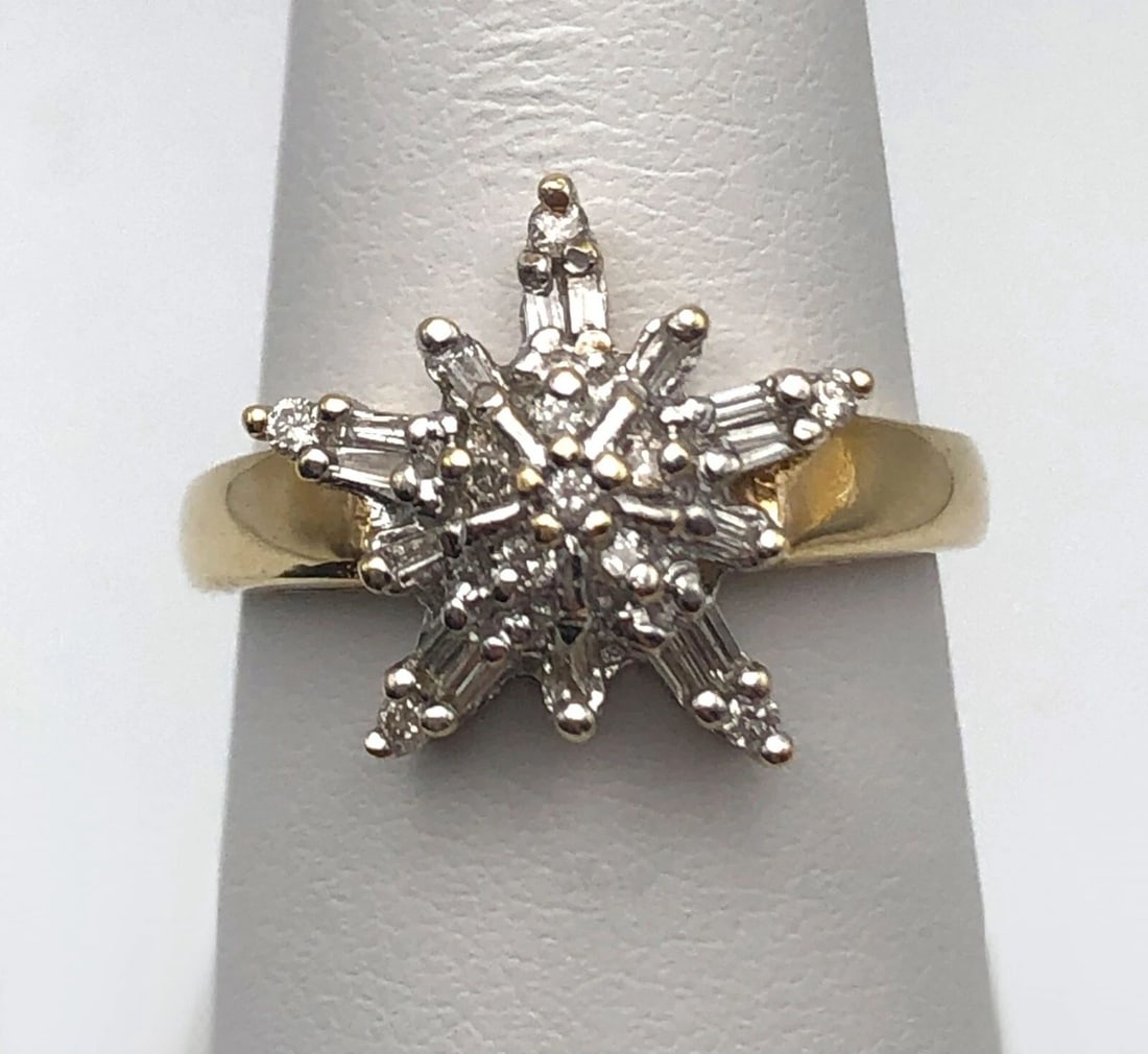 10K YELLOW GOLD RING WITH STAR HEAD SET WITH 0.50CTS OF DIAMONDS SIZE: 7 (1 of 2)