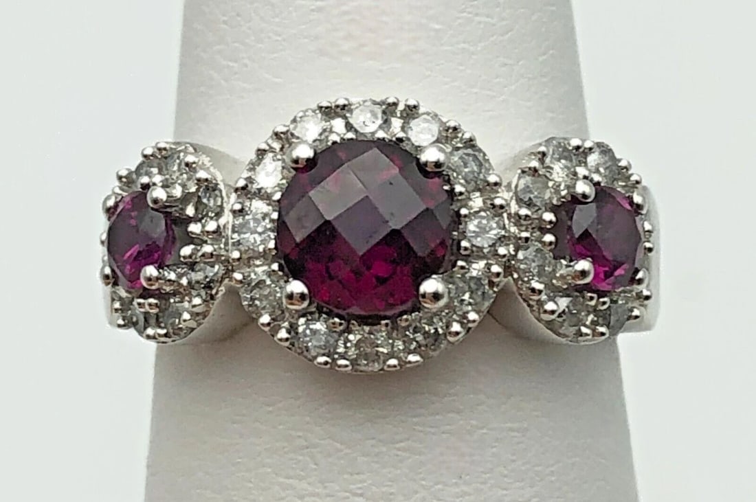 10K WHITE GOLD RING SET WITH RHODOLITE GARNETS AND 0.40CTS OF DIAMONDS SIZE: 7 (1 of 2)
