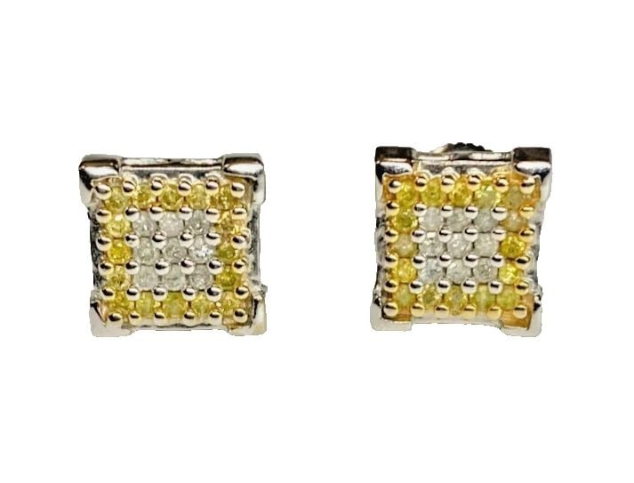 10K WHITE GOLD EARRINGS WITH 0.50CTS OF WHITE & YELLOW DIAMONDS 3.3G: 10K WHITE GOLD EARRINGS WITH 0.50CTS OF WHITE & YELLOW DIAMONDS 3.3G 10k White Gold Earrings with 0.50cts of White & Yellow Diamonds You are bidding on a pre-owned 10k White Gold Earrings with White a