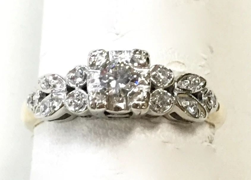 ANTIQUE 14K GOLD RING WITH 0.25CTS OF DIAMONDS SIZE: 6.25 2.4G (1 of 2)