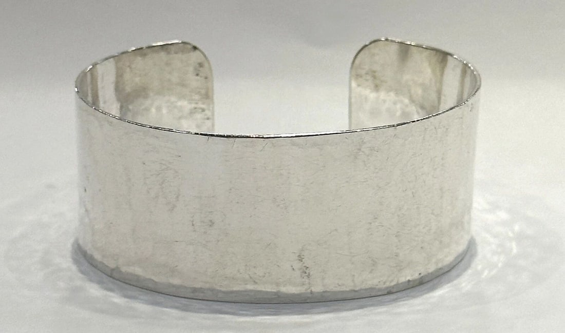 STINN 925 STERLING SILVER CUFF BRACELET HAMMER FINISH 33 GRAMS 5.5 INCH (1 of 2)