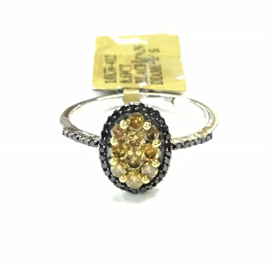 10K WHITE GOLD RING WITH 0.60CTS OF YELLOW & BLACK DIAMONDS SIZE: 6.5 2.2G (1 of 2)